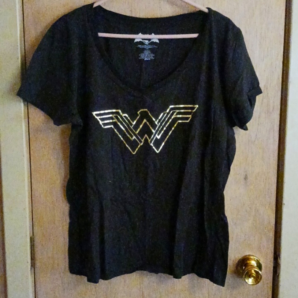 Wonder Woman t-shirt